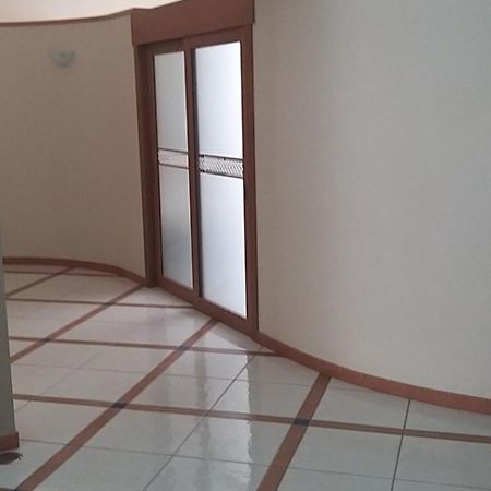 Casa Toto' Apartment Наполи Екстериор снимка