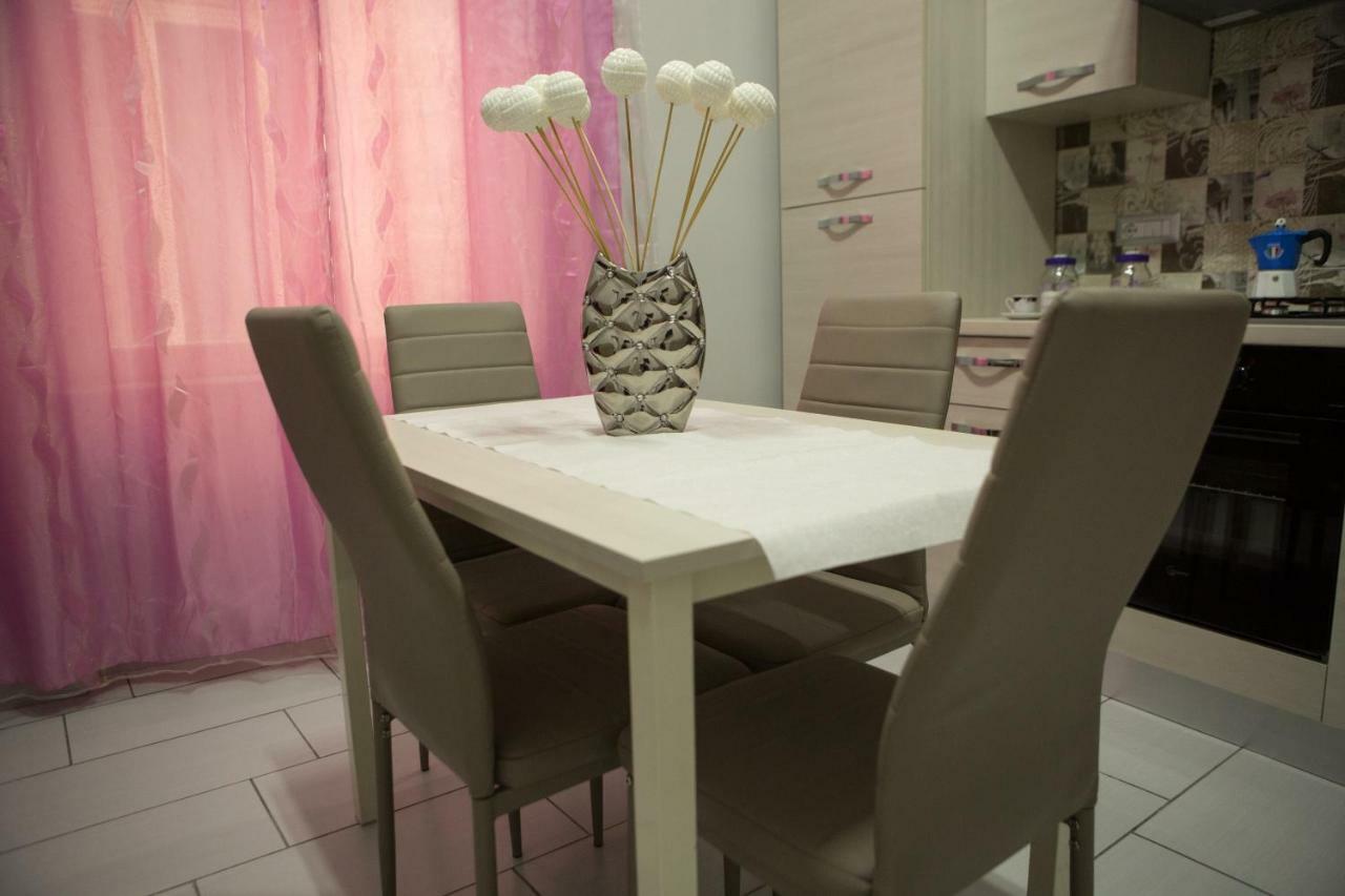 Casa Toto' Apartment Наполи Екстериор снимка