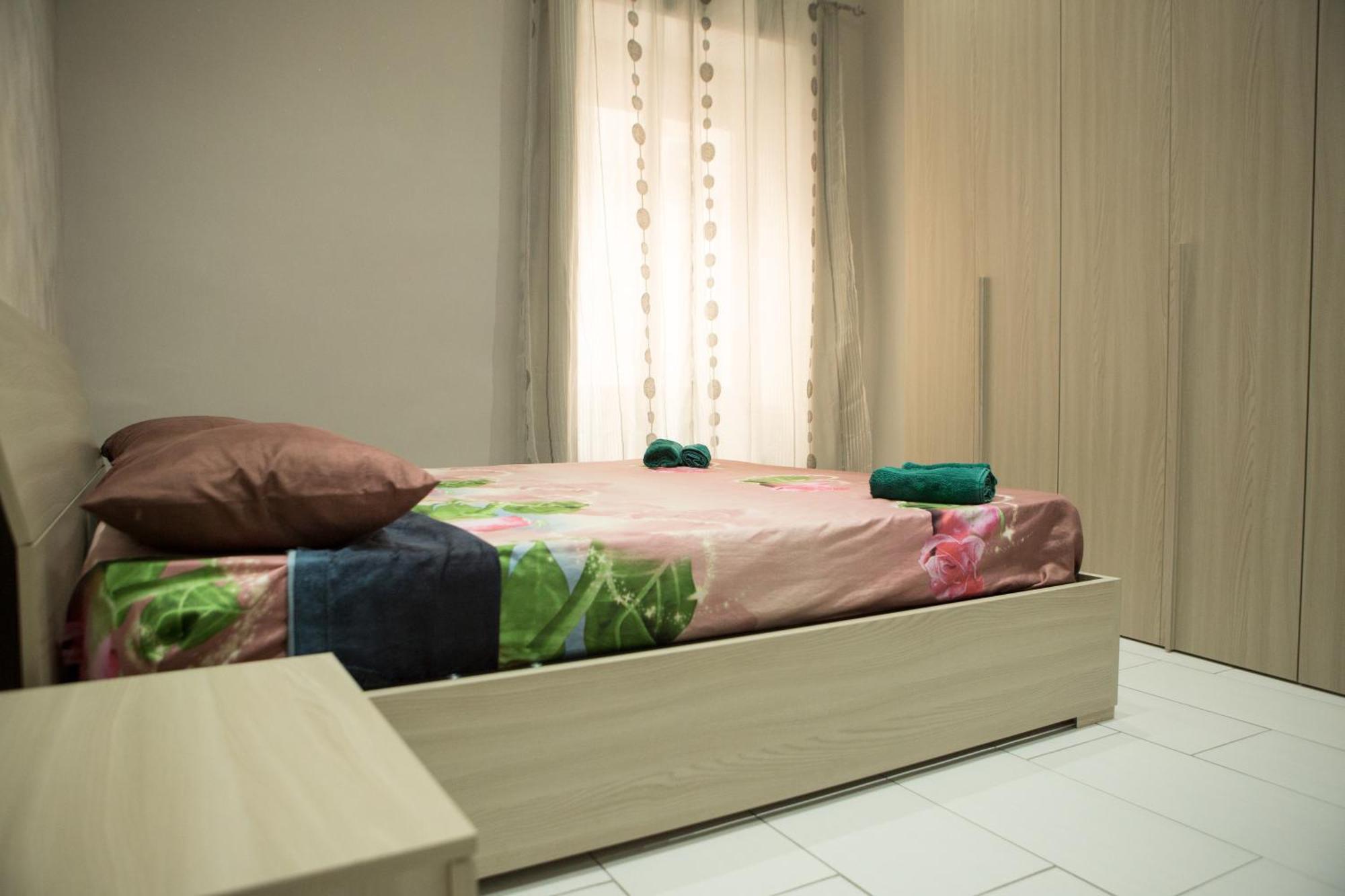 Casa Toto' Apartment Наполи Екстериор снимка