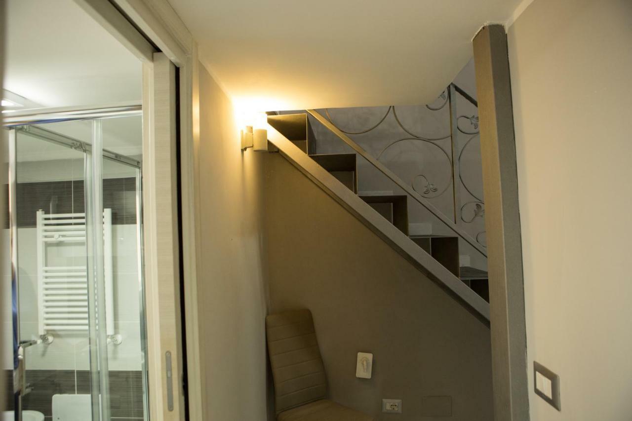 Casa Toto' Apartment Наполи Екстериор снимка
